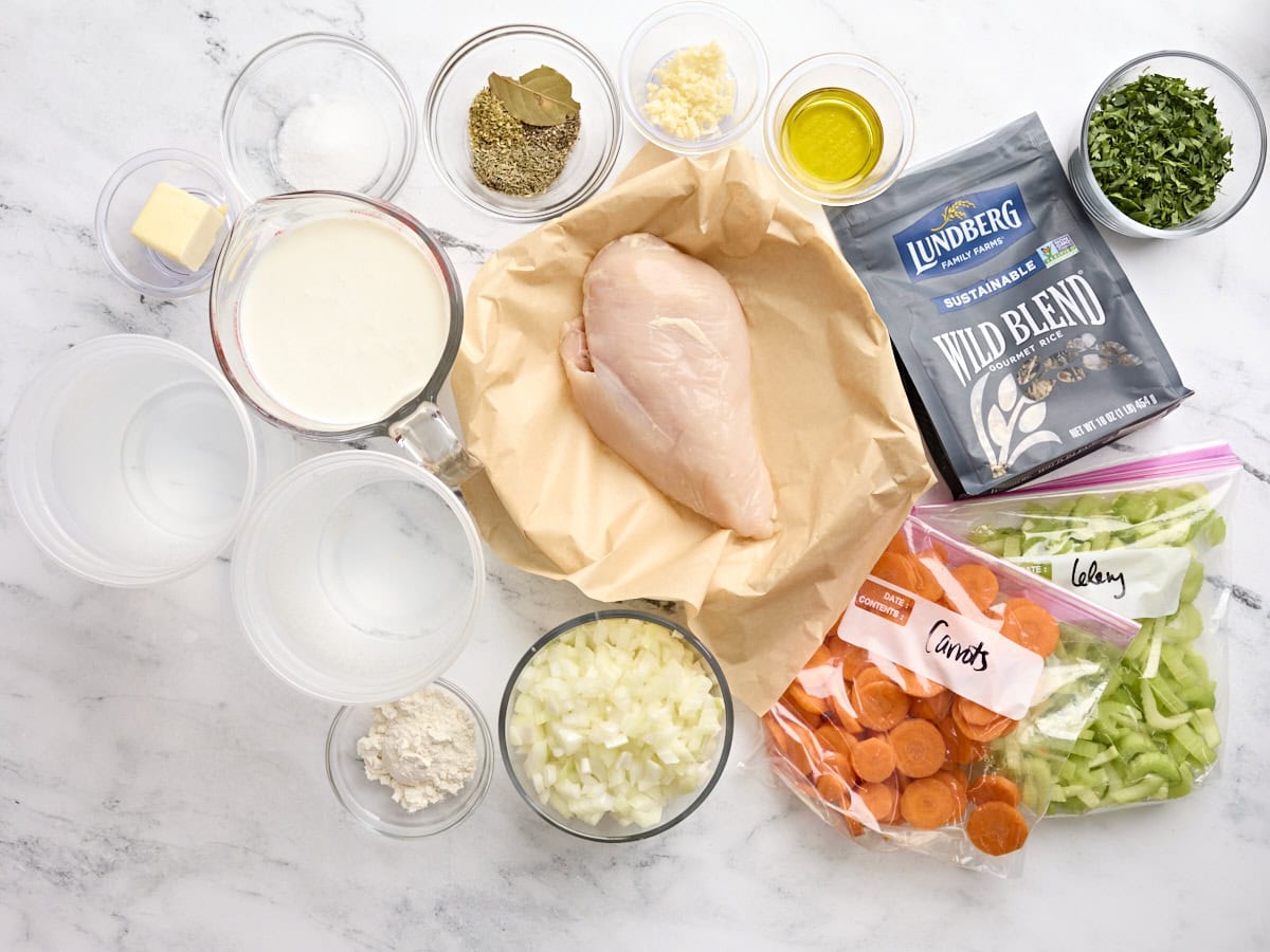 The ingredients for creamy chicken and rice soup.