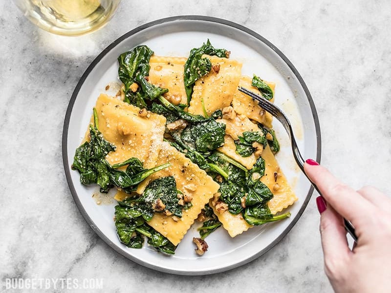 Do something special for yourself and make this simple, yet elegant Ravioli with Sage Brown Butter Sauce. Restaurant quality without the enormous bill! Budgetbytes.com Eating Ravioli with Sage Brown Butter Sauce
