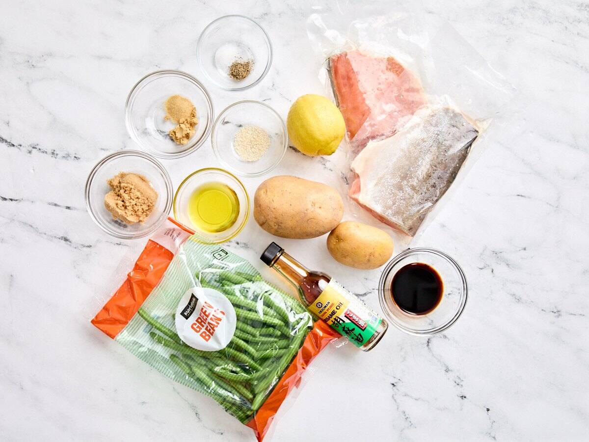 The ingredients to make a one pan salmon dinner.