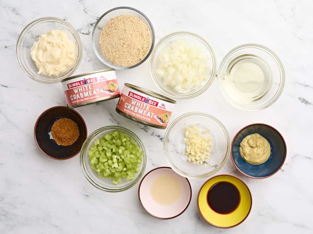 The ingredients to make crab cakes.