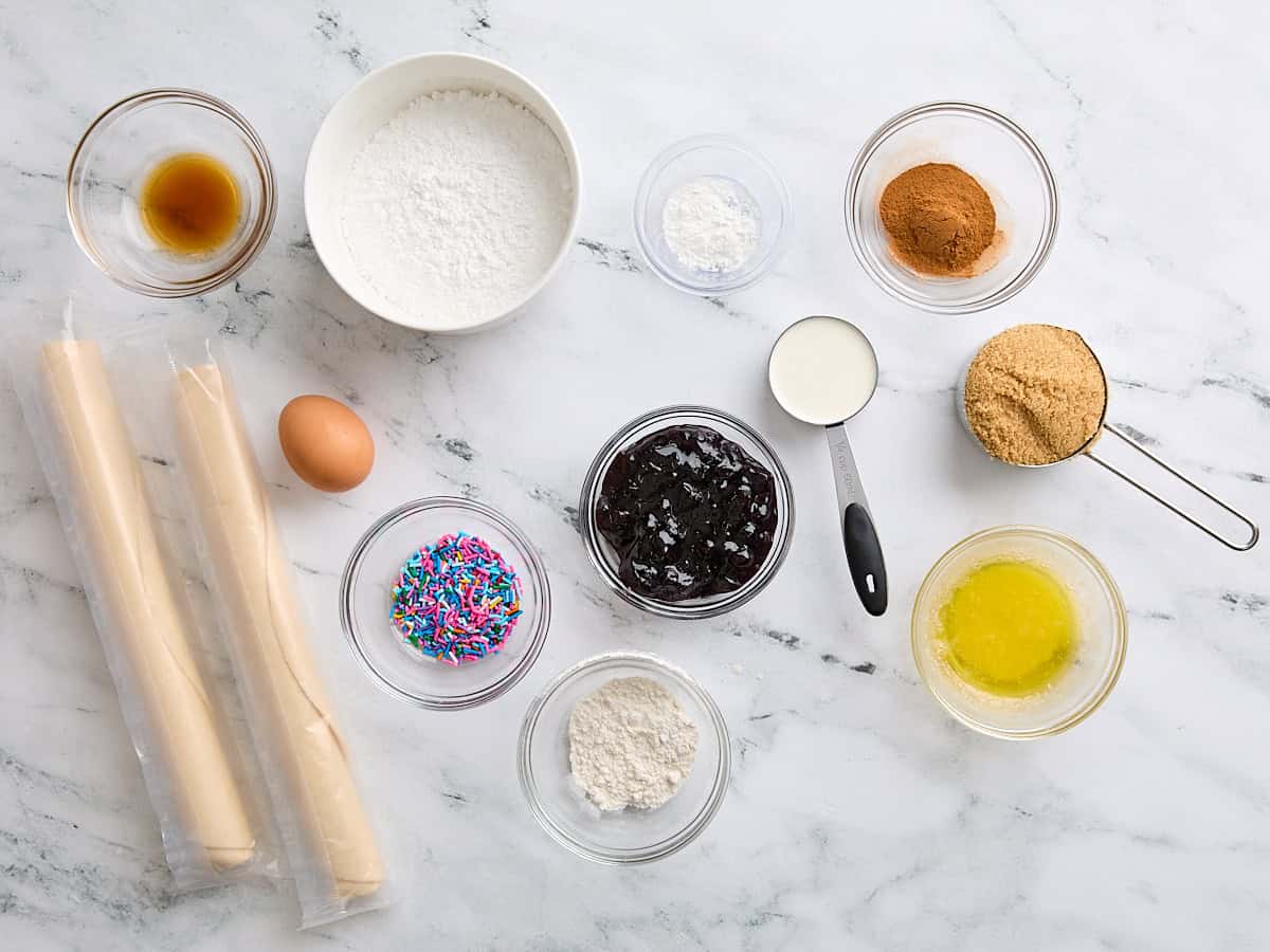 The ingredients to make homemade pop tarts.