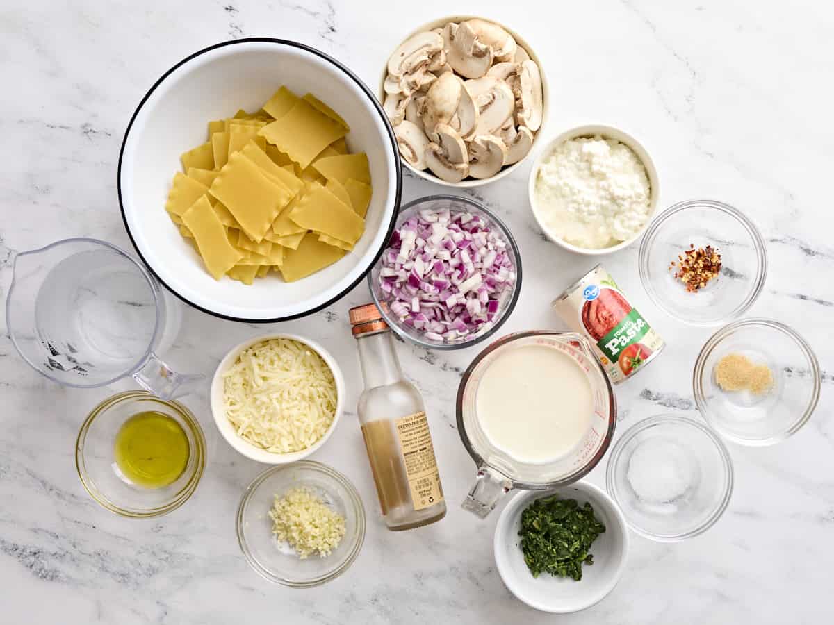 The ingredients to make a stovetop lasagna.