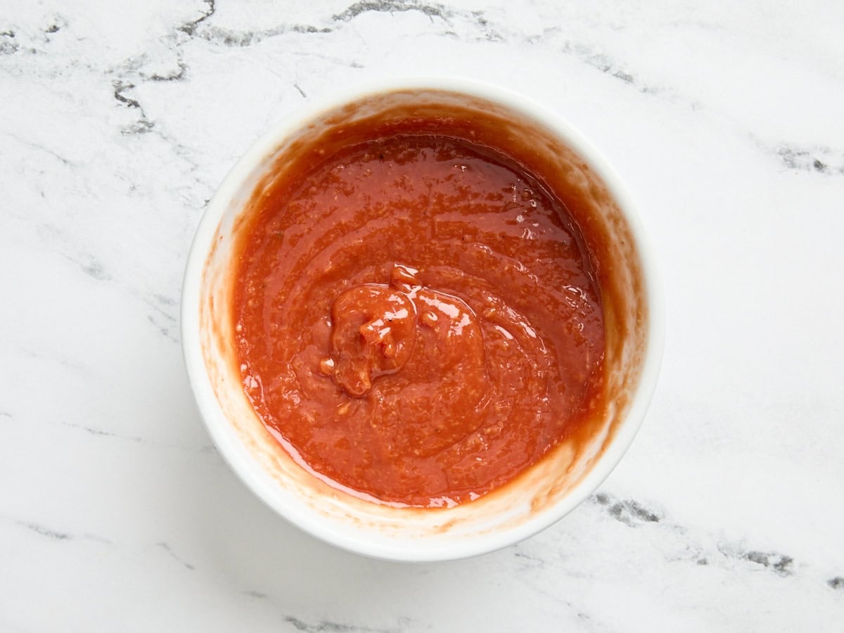 Finished homemade cocktail sauce in a bowl.