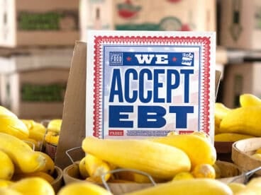 we accept ebt sign at a farmers market