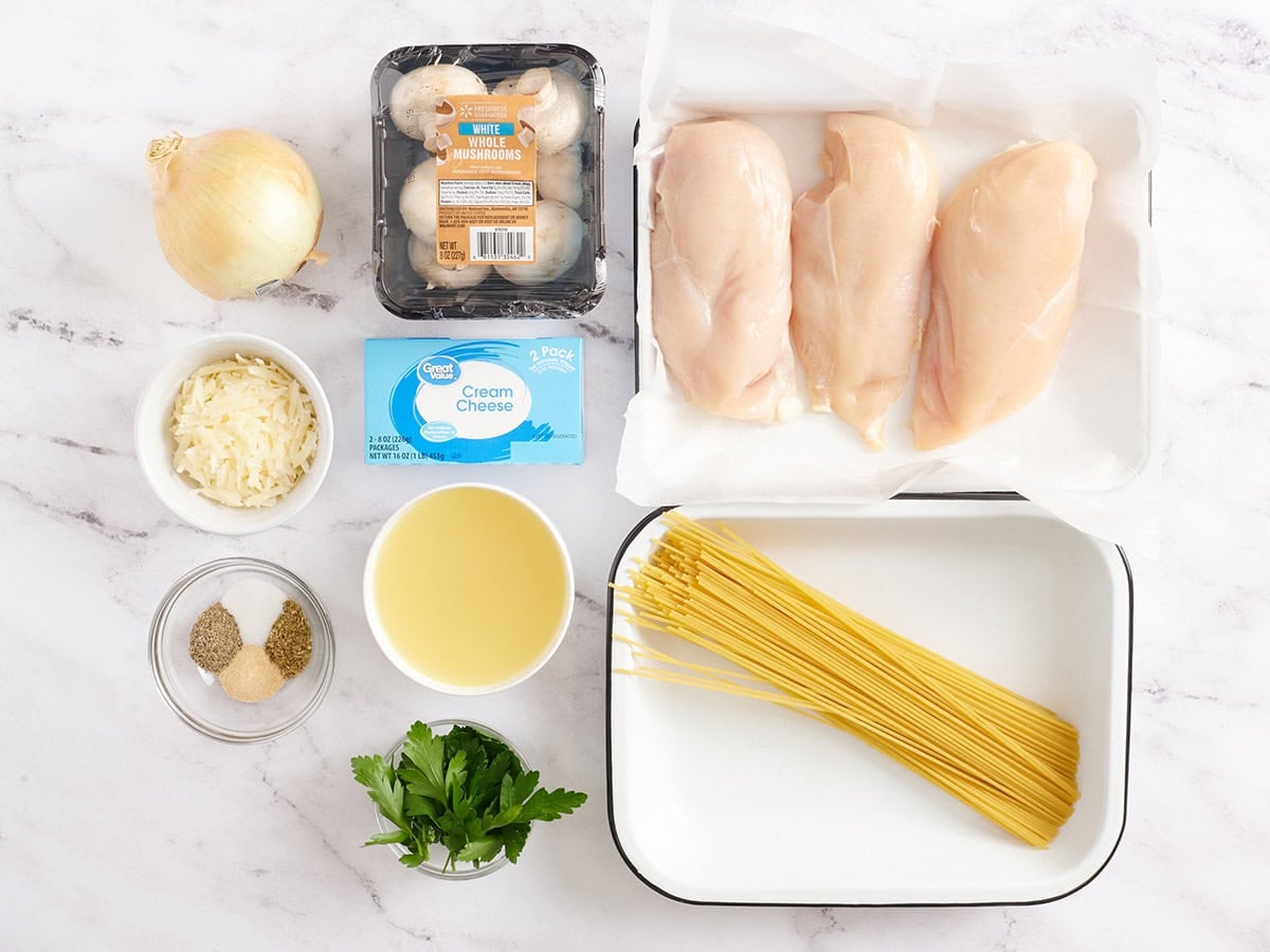 The ingredients to make chicken tetrazzini