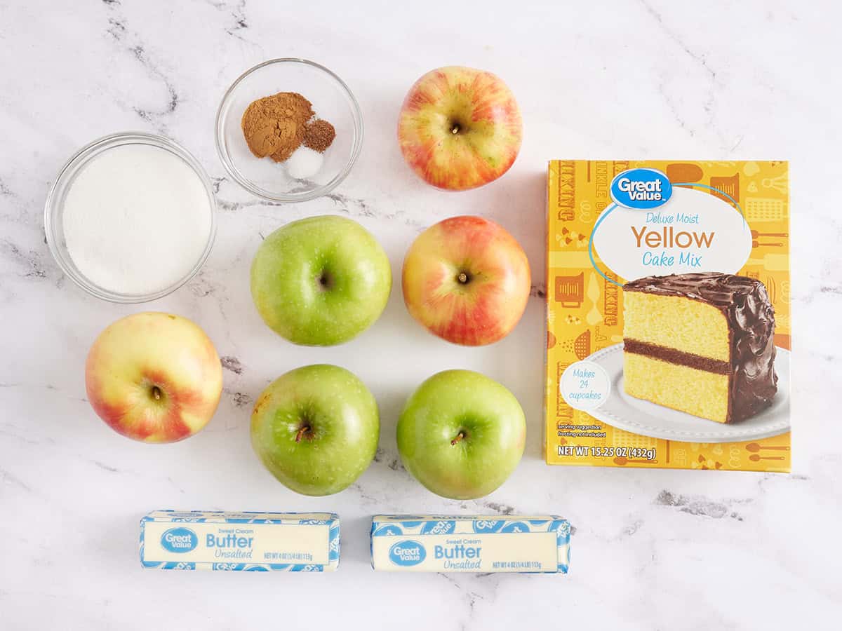 The ingredients to make an apple dump cake.