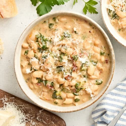 Overhead view of a bowl of marry me white beans.